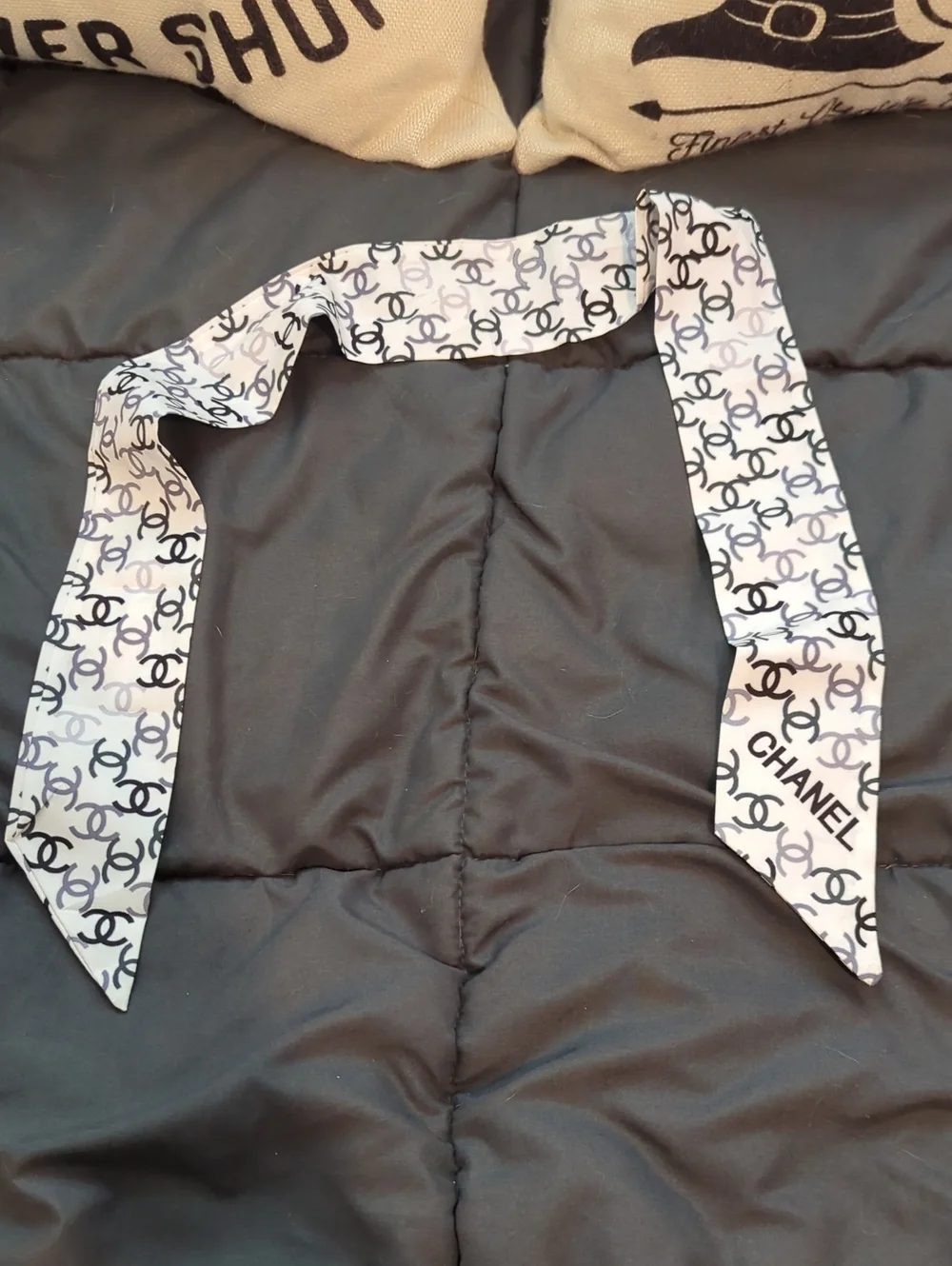 CHANEL White Silk Twilly Skinny Scarf with Black CC Motif